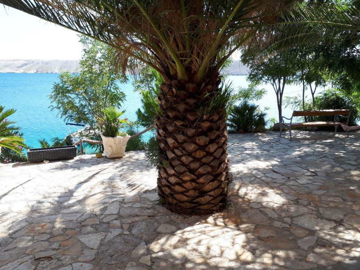 Apartments Horvat On Island Pag Vlašići Exterior foto